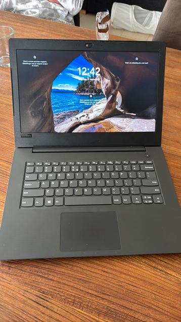 Lenovo v130-14IGM beschikbaar voor biedingen