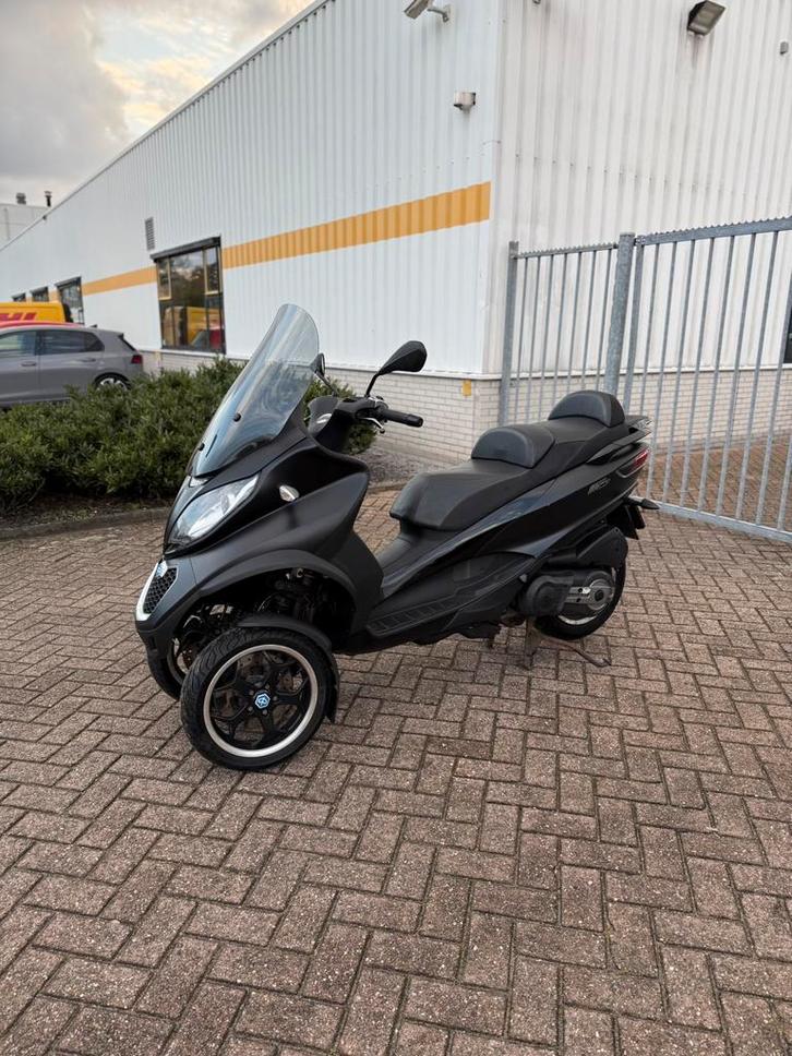 Piaggio MP3 500 LT Motorscooter 2016 Zwart, Motoren, Motoren | Piaggio, Bedrijf, Scooter, 12 t/m 35 kW, 1 cilinder, ABS, LED Verlichting