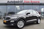 Volkswagen T-Roc 1.0 TSi Style ECC | Carplay | Stoelverwarmi, Voorwielaandrijving, Stof, Gebruikt, Met garantie (alle)