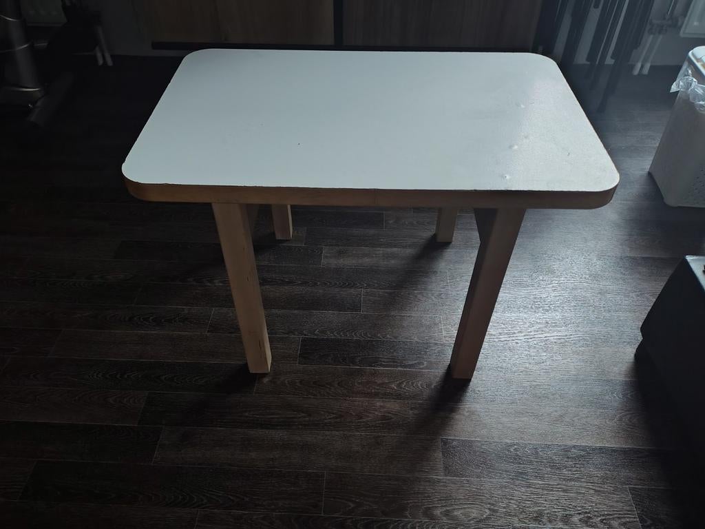 Knutsel tafeltje, Huis en Inrichting, Tafels | Eettafels, Ophalen, Gebruikt, 50 tot 100 cm, 50 tot 100 cm