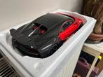 Bugatti Chiron red Kyosho 1/12 met doos zonder schade, Hobby en Vrije tijd, Modelauto's | 1:18, Ophalen of Verzenden, Zo goed als nieuw