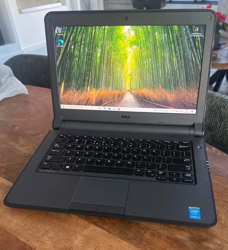 Dell Latitude 3340 - 13.3" - 250GB SSD, Computers en Software, Windows Laptops, Gebruikt, 13 inch, SSD, Minder dan 2 Ghz, 8 GB