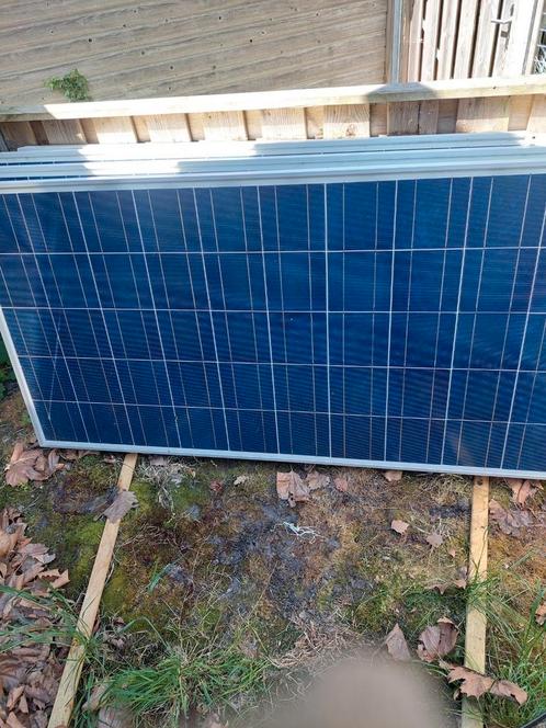 Zonnepanelen 8 jaar oud, Doe-het-zelf en Verbouw, Zonnepanelen en Toebehoren, Zo goed als nieuw, Paneel, Ophalen of Verzenden