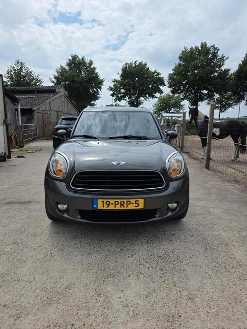 Mini Countryman 1.6 ONE 2011 Grijs, Auto's, Mini, Particulier, Countryman, ABS, Airbags, Airconditioning, Boordcomputer, Centrale vergrendeling