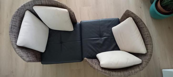 2x fauteuil + hocker ; bieden, kan nog 1 dag, Huis en Inrichting, Fauteuils, Zo goed als nieuw, Leer, Metaal, Stof, 50 tot 75 cm