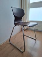 Vintage Flötotto Stoel - Design Klassieker, Huis en Inrichting, Stoelen, Ophalen, Gebruikt, Bruin, Vintage