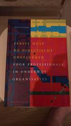 R. van Kralingen - Eerste hulp bij didactische ongelukken, Ophalen of Verzenden, Zo goed als nieuw, R. van Kralingen