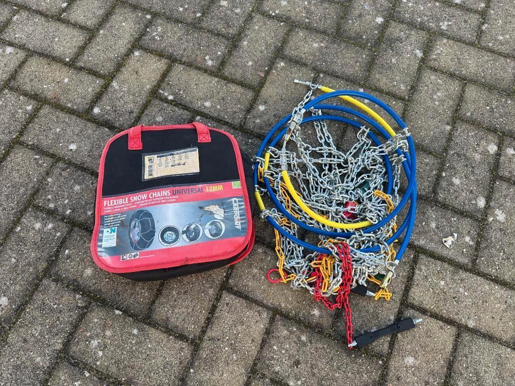 Universele Sneeuwkettingen – nooit gebruikt, Ophalen, Zo goed als nieuw
