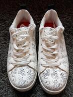 Witte dames Mickey Mouse sneakers, Kleding | Dames, Schoenen, Primark, Wit, Ophalen of Verzenden, Sneakers of Gympen