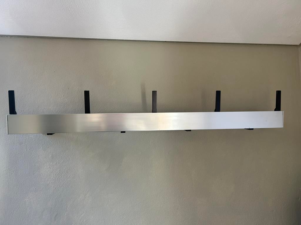 Strakke aluminium kapstok, Gebruikt, Minder dan 100 cm, Metaal, Ophalen