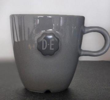 Douwe Egberts Beker Grijs beschikbaar voor biedingen