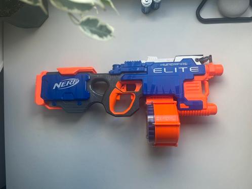 Nerf N-Strike Elite Hyperfire automatisch speelgoed pistool, Kinderen en Baby's, Speelgoed | Buiten | Actiespeelgoed, Zo goed als nieuw
