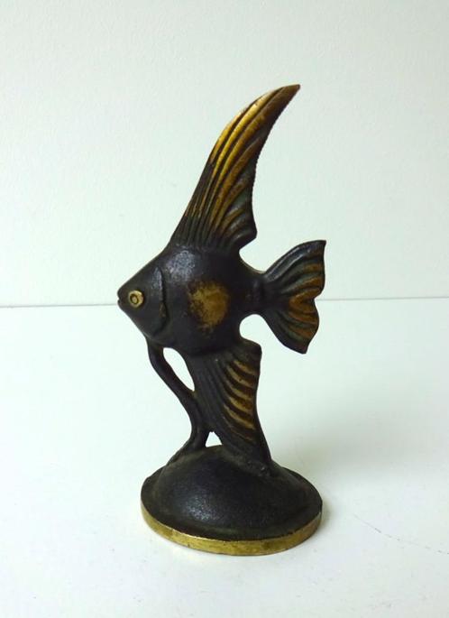 Bronzen beeldje van vis gestreepte vinnen en staart 3570-b, Antiek en Kunst, Antiek | Koper en Brons, Brons, Ophalen of Verzenden