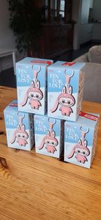 Originele labubu pin for love, Ophalen of Verzenden, Nieuw