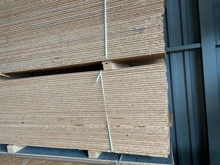 Osb 18 mm 244/61 prijs per plaat, Doe-het-zelf en Verbouw, Platen en Panelen, Zo goed als nieuw, Ophalen of Verzenden