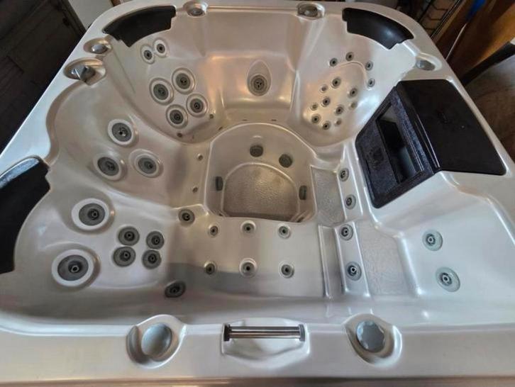 L SPA 5 PERSOONS  GROOTSTE SHOWROOM VAN NEDERLAND, Tuin en Terras, Bubbelbaden en Hottubs, Nieuw, Filter, Ophalen of Verzenden