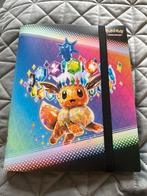 Pokémon Prismatic Evolutions kaarten boek, Spelcomputers en Games, 1 speler, Ophalen of Verzenden, Nieuw, Vanaf 3 jaar