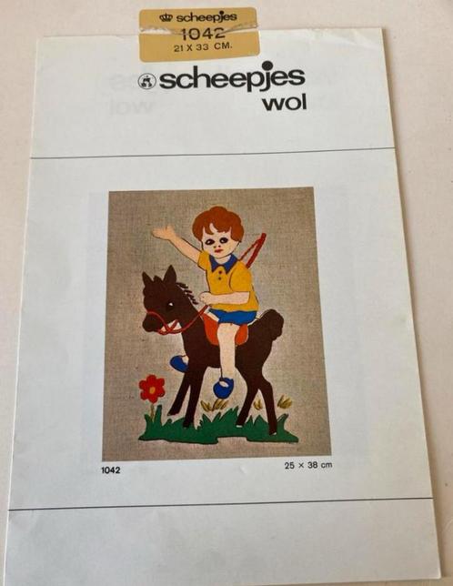 BORDUUR/KNUTSELPAKKETJE SCHEEPJESWOL, Hobby en Vrije tijd, Borduren en Borduurmachines, Zo goed als nieuw, Borduurpakket, Handborduren
