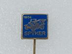 SP1613 Speldje 1904 Spyker blauw, Verzamelen, Gebruikt, Ophalen of Verzenden