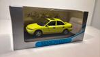 Ford mondeo limousine citrus geel minichamps 1.43, Hobby en Vrije tijd, Auto, Ophalen of Verzenden, MiniChamps, A