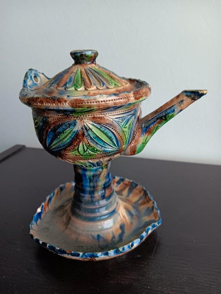 Kerfsnee kerfsnede Aardewerk Snotneus olielampje, Antiek en Kunst, Antiek | Keramiek en Aardewerk, Ophalen of Verzenden