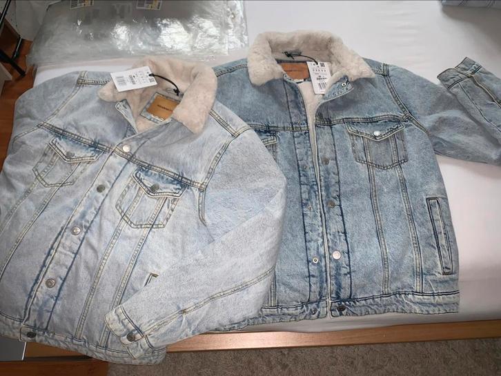2x NIEUW Denim Sherpa jassen - Pull&Bear, blauw, Kleding | Heren, Jassen | Winter, Nieuw, Maat 48/50 (M), Blauw, Ophalen of Verzenden