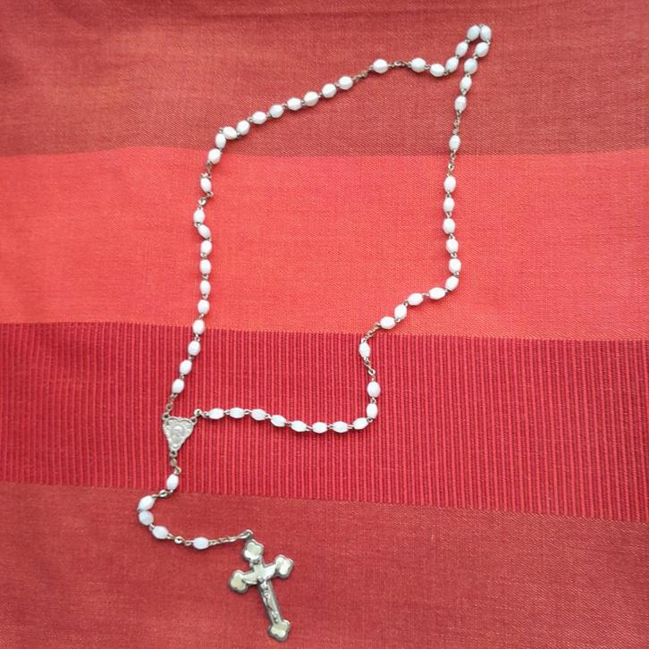 Vintage Rozenkrans met Witte Kralen, Antiek en Kunst, Antiek | Religie, Ophalen of Verzenden