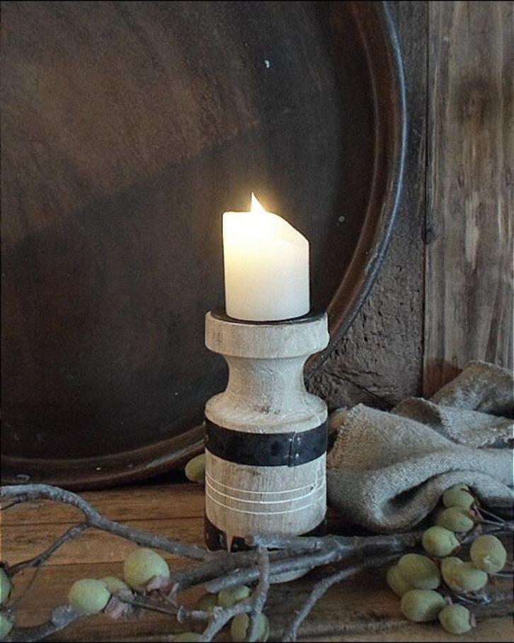 12460 k Oude houten kruik kandelaar, Huis en Inrichting, Woonaccessoires | Kandelaars en Kaarsen, Gebruikt, Minder dan 25 cm, Hout