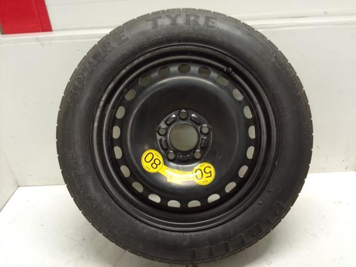 Thuiskomer van een Volvo V50, Auto-onderdelen, Banden en Velgen, Personenwagen, Gebruikt, 3 maanden garantie, Ophalen of Verzenden