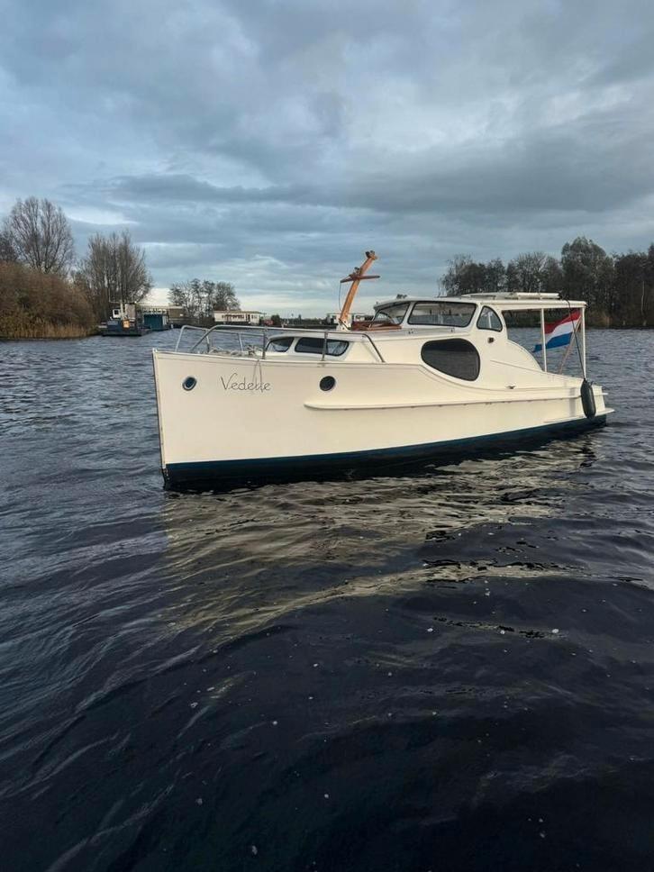 Bakdekker, Watersport en Boten, Motorboten en Motorjachten, Gebruikt, Polyester, 6 tot 9 meter, Diesel, Ophalen of Verzenden