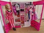 Barbie's kledingkast, Ophalen, Zo goed als nieuw, Toebehoren