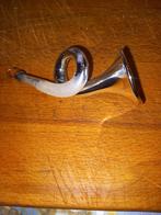 Oude kersthanger trompet, Ophalen