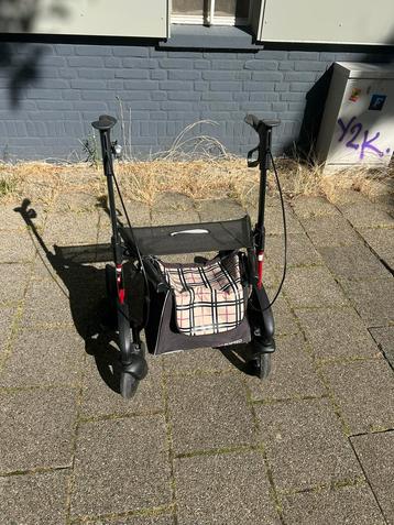 Topro Rollator met Afneembare Tas – Handig én stijlvol beschikbaar voor biedingen
