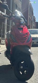 Zip 2t 70cc gezocht! Snor, Fietsen en Brommers, Scooters | Piaggio, Tweetakt, Ophalen of Verzenden, Zo goed als nieuw, Maximaal 25 km/u
