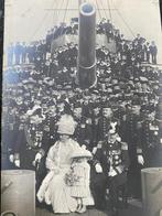 De kon. familie aan boord van de Heemskerck (mei 1912), Ophalen of Verzenden, Marine, Nederland, Foto of Poster