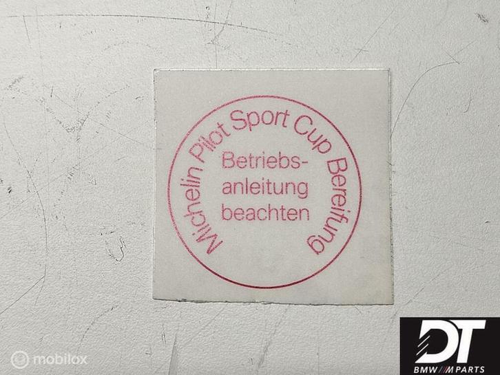 Sticker "Cup race-tyres" BMW E46 M3 CSL 71242282428, Auto-onderdelen, Overige Auto-onderdelen, BMW, Gebruikt, Ophalen of Verzenden