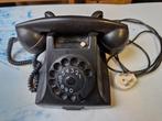 Vintage Bakeliet Telefoon met Draaischijf, Ophalen of Verzenden, Gebruikt, Met draaischijf