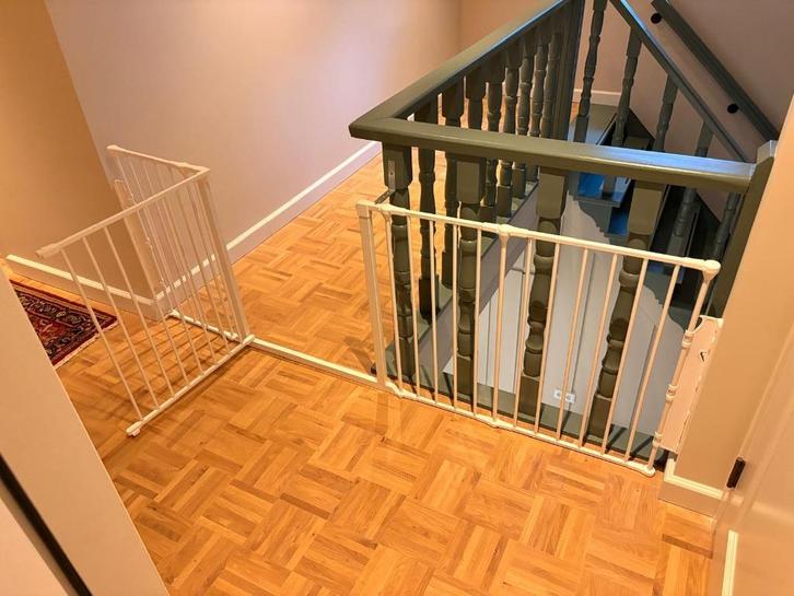 Traphekje Baby Dan Flex, Kinderen en Baby's, Traphekjes, Zo goed als nieuw, Schroefhekje, Aluminium, 115 cm of meer, Ophalen