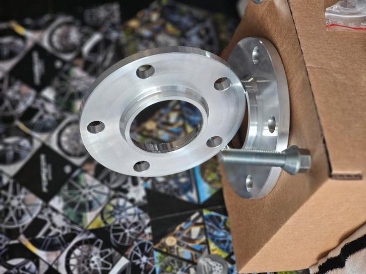 Spoorverbreders spacers Bmw Serie G  G20 G30 5x112 66,5 10mm, Auto diversen, Tuning en Styling, Ophalen of Verzenden