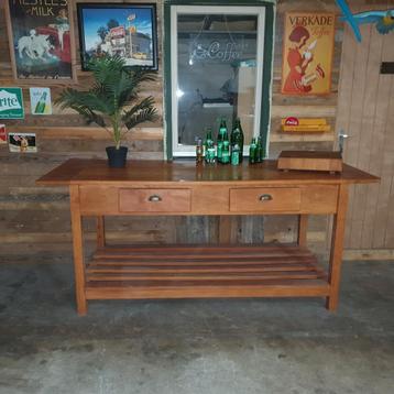 Werktafel keukeneiland tafel kersenhout 210 cm beschikbaar voor biedingen
