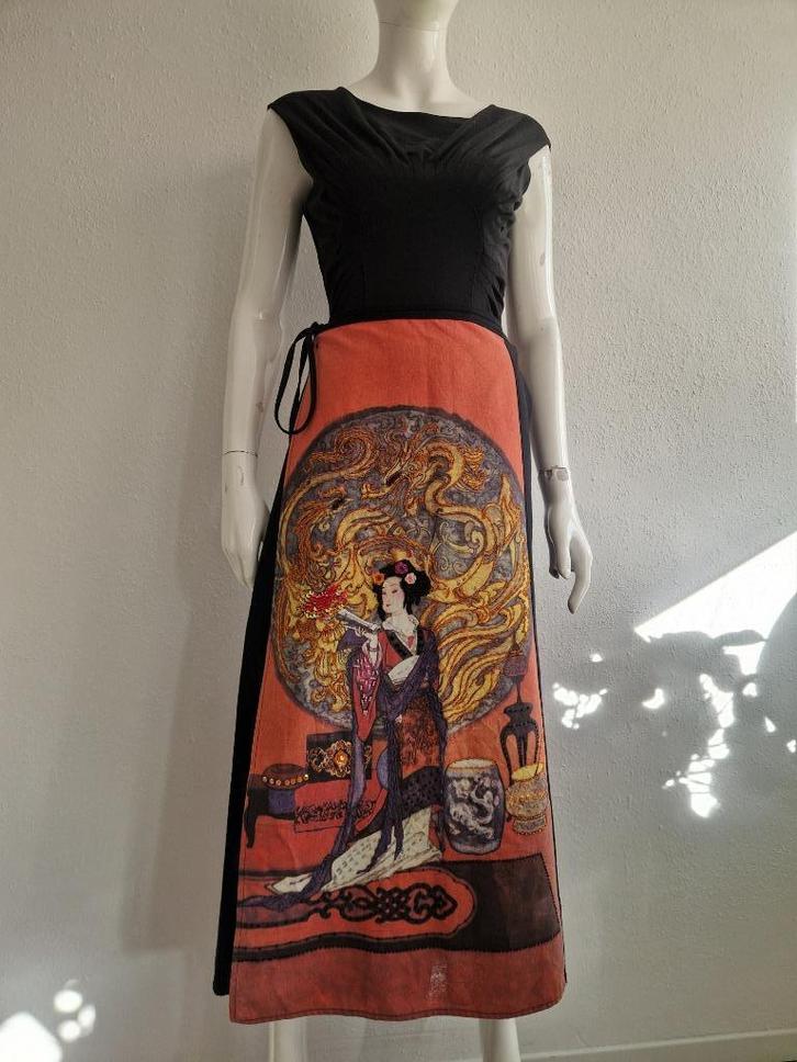 Lightning wikkelrok. Maat M. Japanse print., Kleding | Dames, Rokken, Nieuw, Maat 38/40 (M), Zwart, Onder de knie, Ophalen of Verzenden