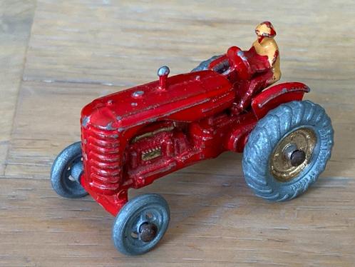 Matchbox Moko Lesney 4 A - Massey Harris Tractor rood  1954, Hobby en Vrije tijd, Modelauto's | Overige schalen, Gebruikt, Tractor of Landbouw