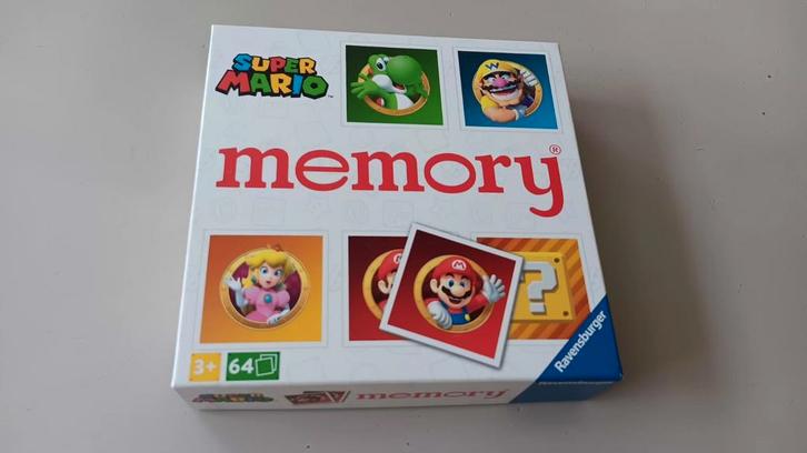 Super Mario memory., Hobby en Vrije tijd, Gezelschapsspellen | Kaartspellen, Zo goed als nieuw, Een of twee spelers, Drie of vier spelers