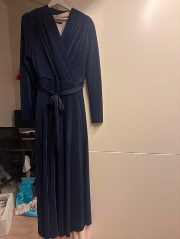 Elegante blauwe jurk maat 40/46 beschikbaar voor biedingen