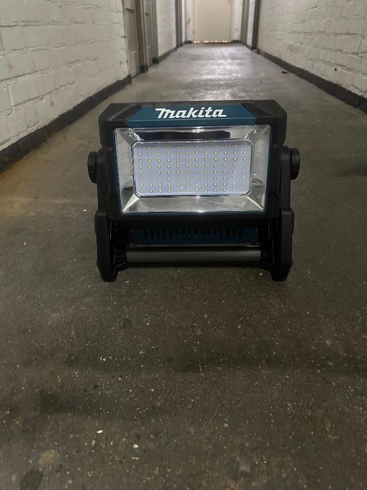 DEAML009G Accu Bouwlamp 40V Max /14,4V / 18V met lichtfilter, Doe-het-zelf en Verbouw, Gereedschap | Overige machines, Nieuw, Ophalen of Verzenden