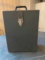 Vintage houten Cheney England kist met slot. Bieden, Ophalen, Zo goed als nieuw, Overige instrumenten