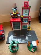 Lego City Brandweerkazerne 60320, Kinderen en Baby's, Speelgoed | Duplo en Lego, Ophalen of Verzenden, Zo goed als nieuw, Complete set