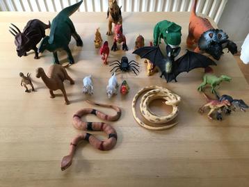 Dinosaurus / dieren speelset beschikbaar voor biedingen