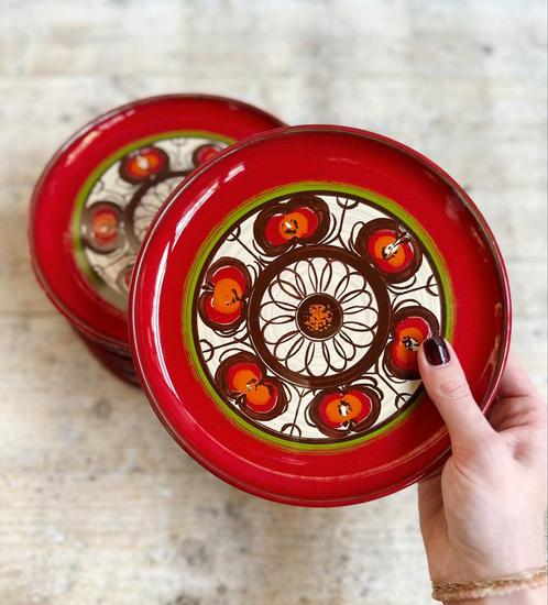 Vintage jaren 60 ontbijtborden keramiek rood, Antiek en Kunst, Antiek | Keramiek en Aardewerk, Ophalen of Verzenden