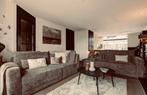 Prachtige nieuwe designer bank, Huis en Inrichting, Ophalen